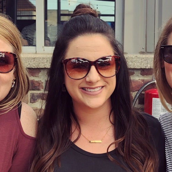 Meet your Posher, Megan - Picture 1 of 1